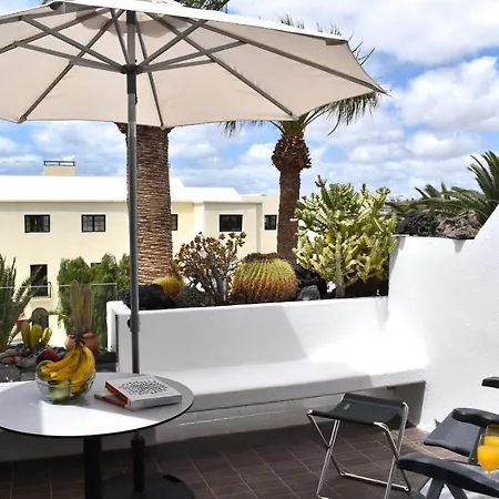 Vulcano Apartment Lanzarote Costa Teguise Extérieur photo